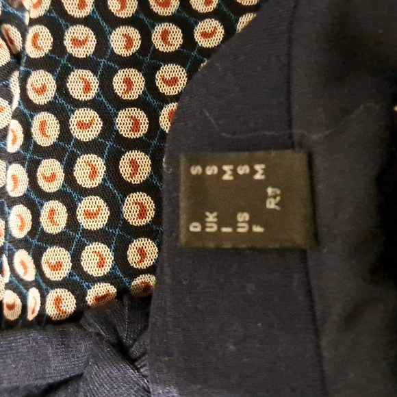 Ladies Esprit skirt - Picture 6 of 6